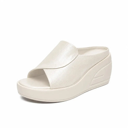 Elke | Orthopädische Keilsandalen zum Hineinschlüpfen